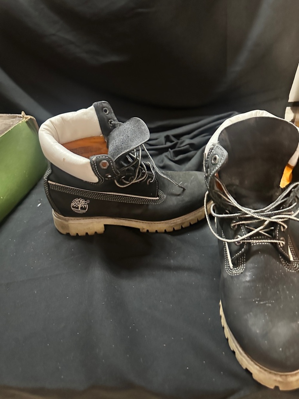Men's Black Work Boots with Contrasting Beige Sole-timberland size 8 - Picture 2 of 3